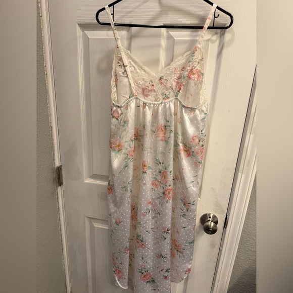 Lingerie 3 pcs NWT - Picture 5 of 12